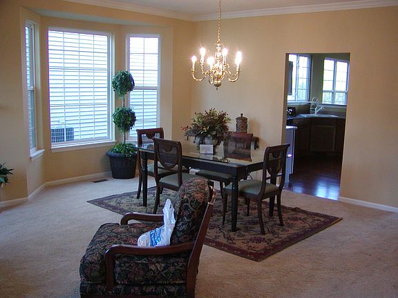 5th image of 13115 Birmingham Ct