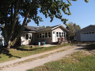 2185 66th St, Fennville, MI, 49408