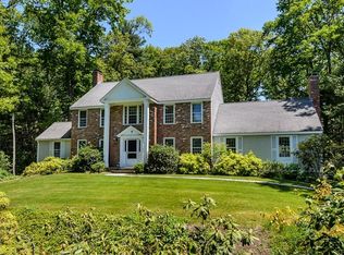 7 Folsom Pond Rd, Wayland, MA 01778