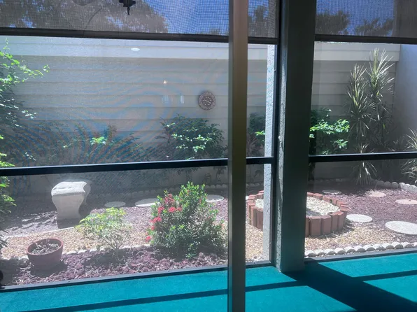 1504 Pine Lake Dr, Venice, FL