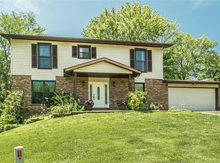 40 Michelle Ct, Arnold, MO 63010