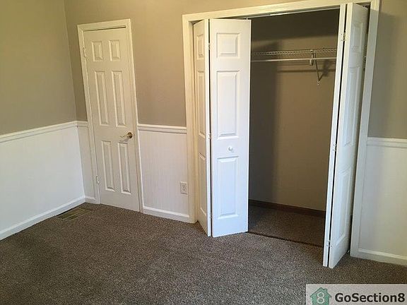 3rd image of 299 E Lorena Ave