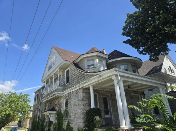 1100 S 2nd St #1/2, Springfield, IL 62704