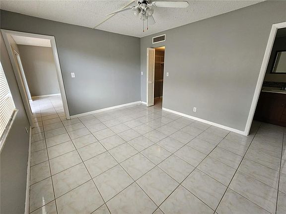 5th image of 6361 N Falls Circle Drive #103-3