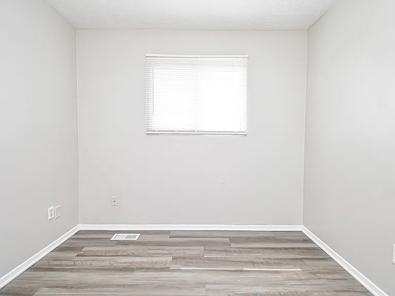 10943 Birchridge Dr — Photo 19