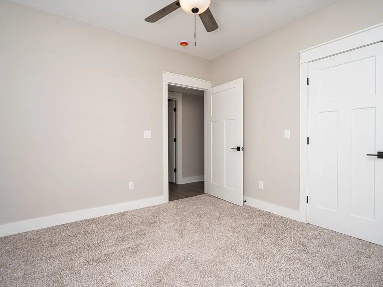 917 Eagle Ridge Dr — Photo 27