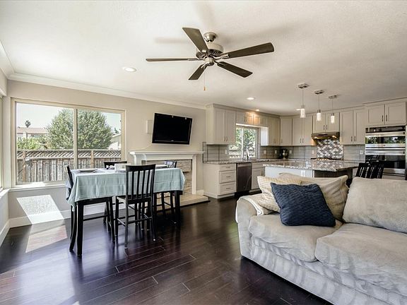 4th image of 4231 Avon Ct