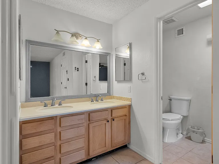 394 Cancun Ct — Photo 5