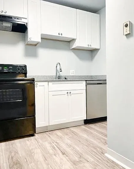 1111 W Academy St — Photo 6