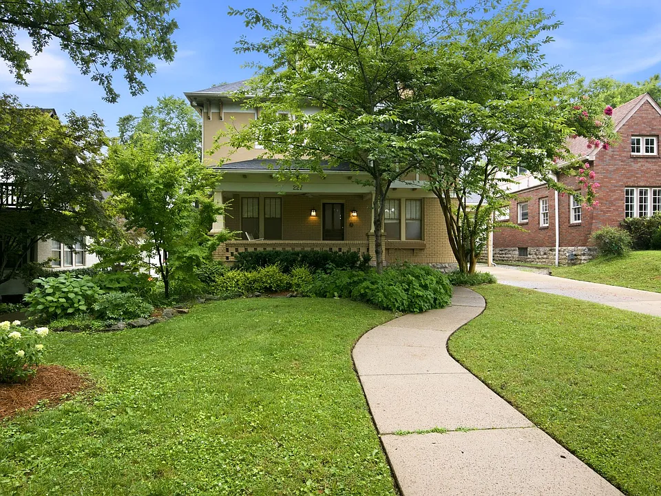 227 Carden Ave