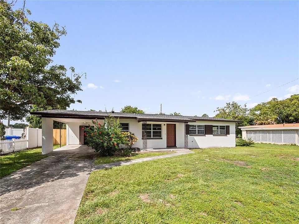 1st image of 410 POINCIANA CIRCLE
