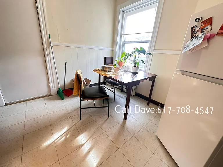 1128 Commonwealth Ave #6A — Photo 3