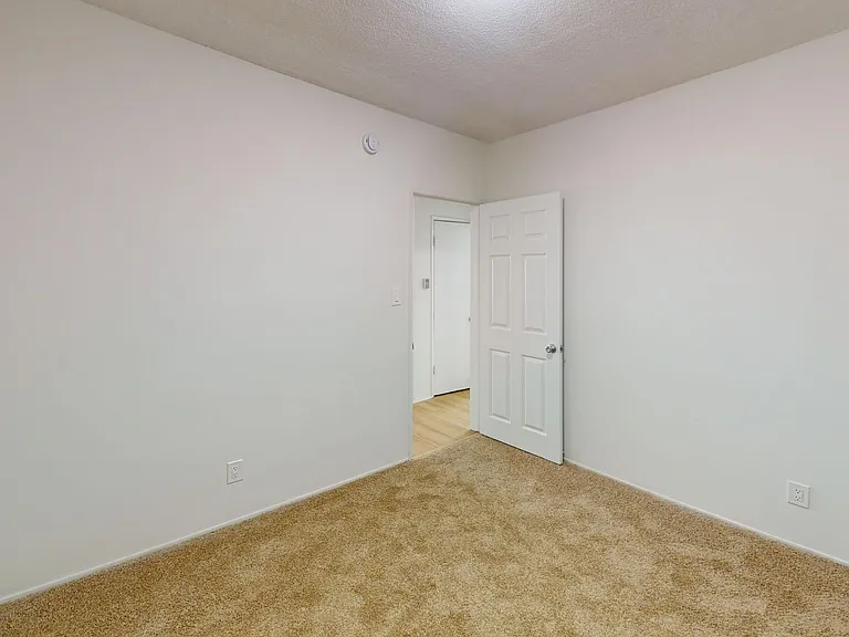 Amazing 2 bedroom & 1 bathroom unit - Los Angeles! — Photo 9
