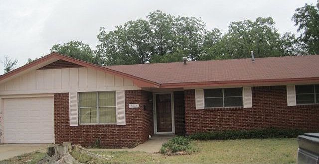 1st image of 3874 Kenwood Dr