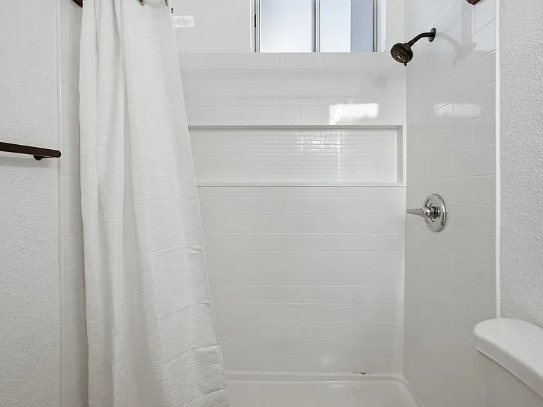 418 W San Marcos Blvd #139 — Photo 32