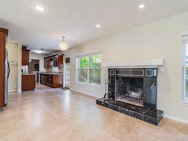 303 Wildwood Way #A — Photo 5