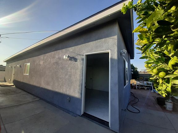 3rd image of 7141 Gulino Cir