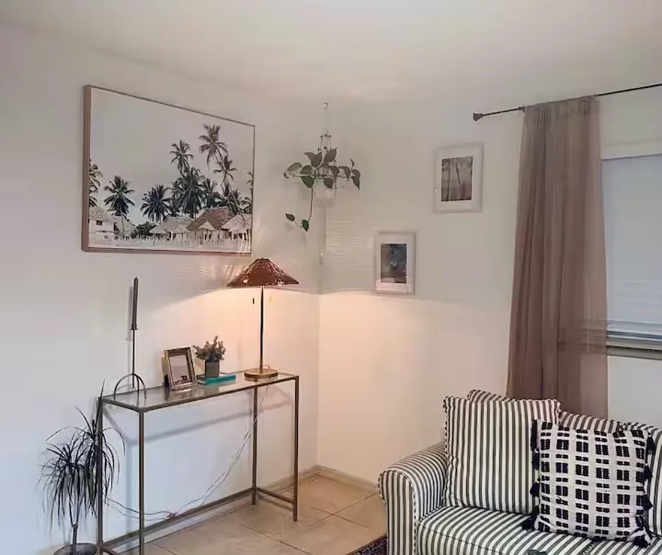 3 bed, 1363 sqft, $3,500 — Photo 3