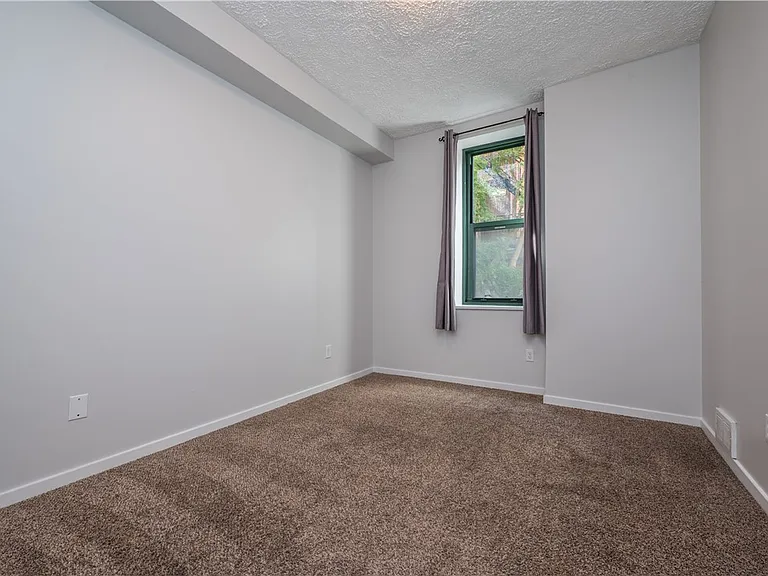 1110 Palo Alto St #A — Photo 24