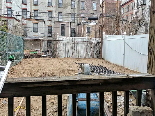 Rented by SCOUTBK.COM | media 37