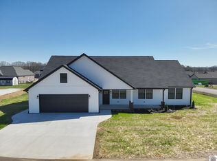16 Ellie Ct, Mayfield, KY 42066
