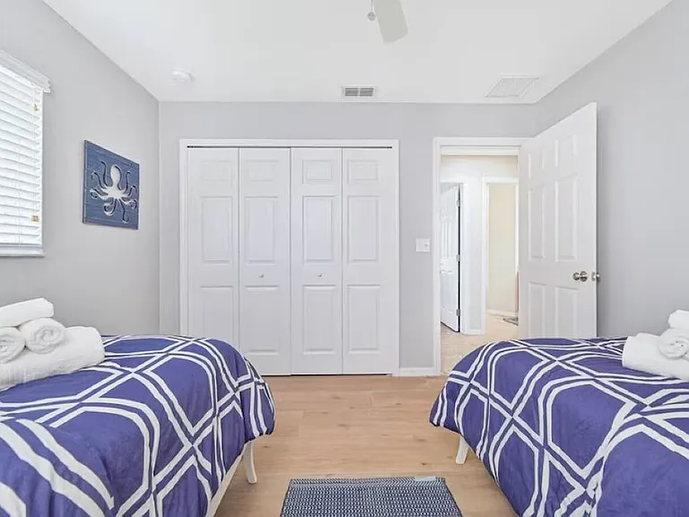 1713 NW 43rd Ave — Photo 25
