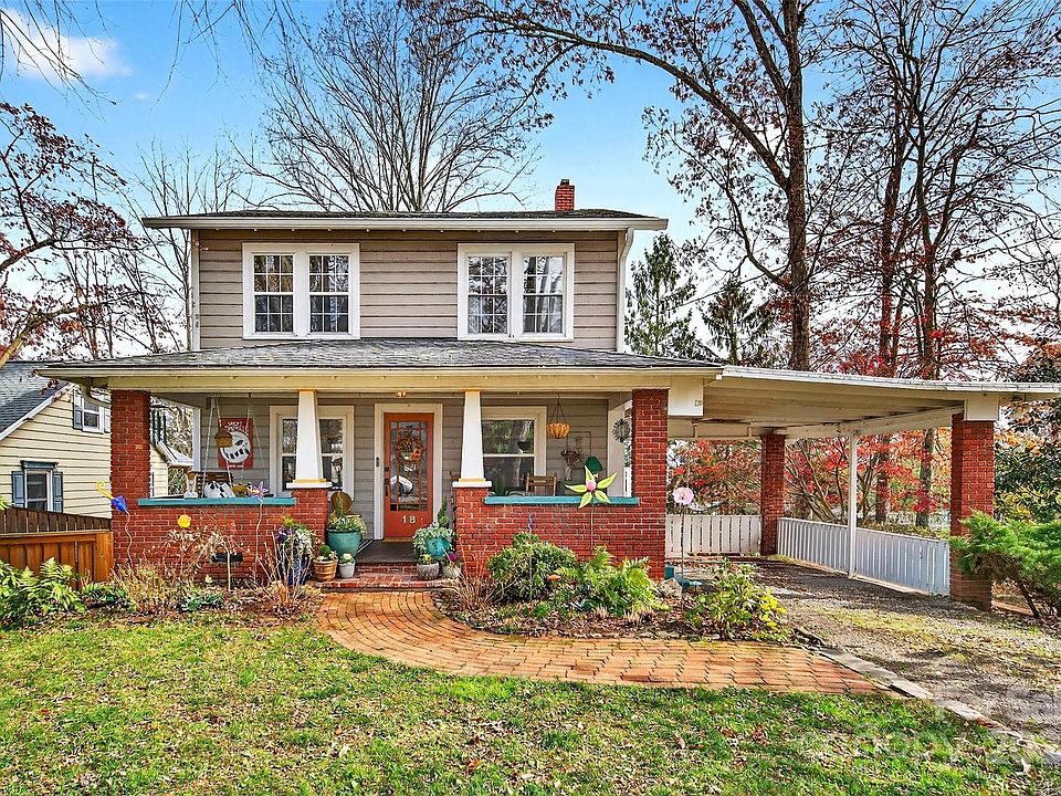 1st image of 18 Princeton Dr