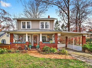 18 Princeton Dr, Asheville, NC 28806