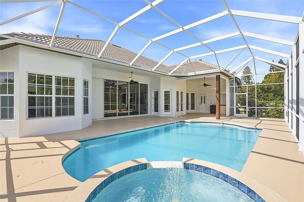 3 bed, 3.5 bath, 3624 sqft, $6,000 — Photo 3