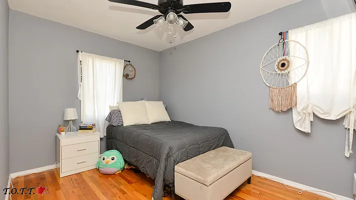 Sold by Talk of the Town Realty | media 10