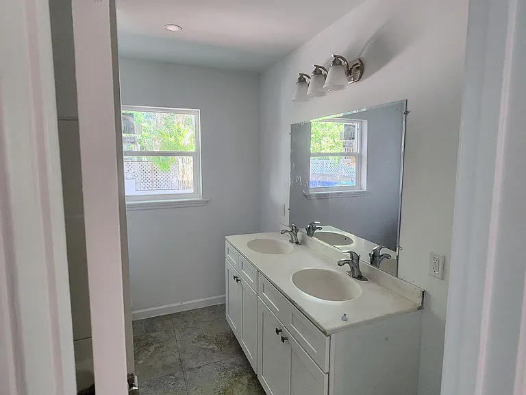 1712 Josephine St #1 — Photo 21