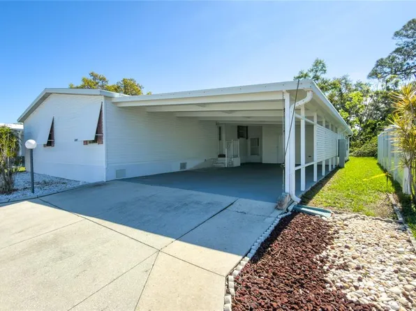 8307 Nancy Ln, Ellenton, FL 34222