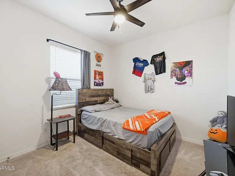 2022 E New Bonnet Ln — Photo 18