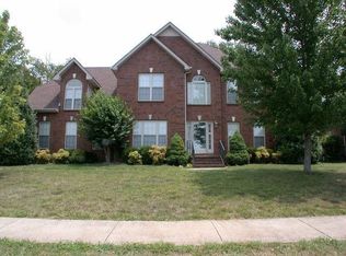 3073 Schoolside St, Murfreesboro, TN 37128