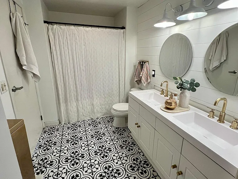 234 E Reservoir Ave #303 — Photo 17