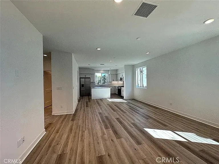 2317 W Broadway #41 — Photo 9