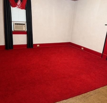 3rd image of 326 Alden St