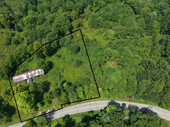 178 Brickyard Rd, Southampton, MA 01073
