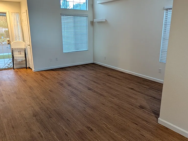 7904 Rotella Dr — Photo 6