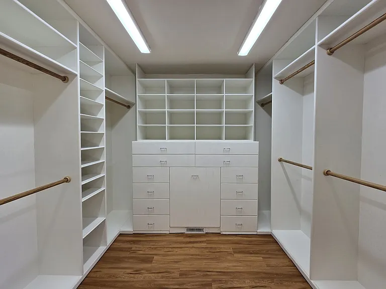 4557 Trinity Dr — Photo 19