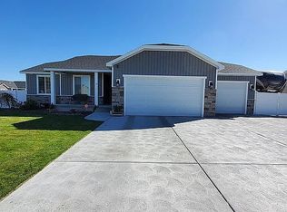 311 S Emery Ln, Idaho Falls, ID 83401