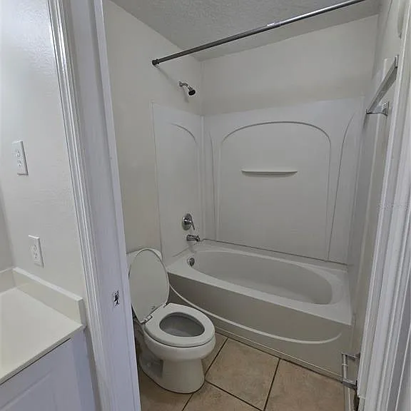 2790 Club Cortile Cir #B — Photo 21