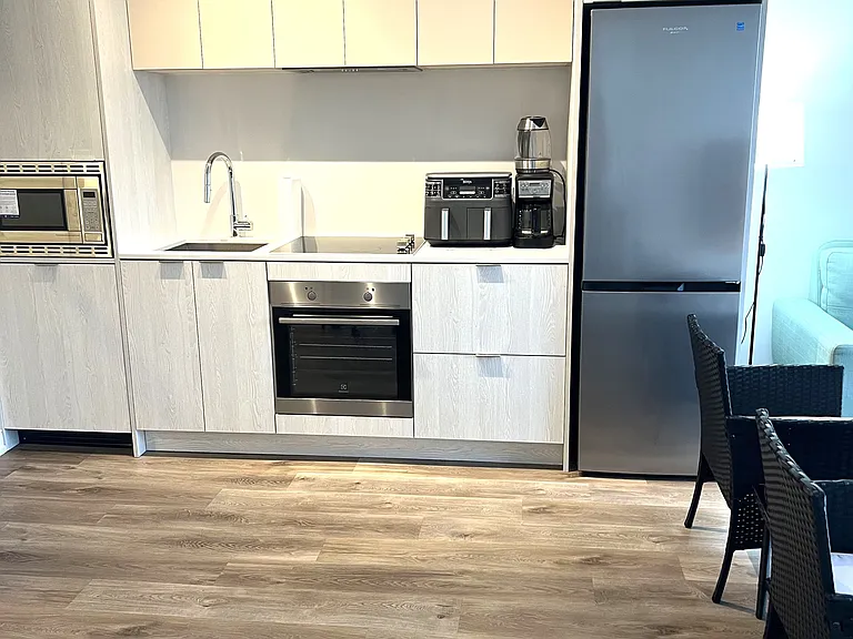 1 Jarvis St #806 — Photo 14