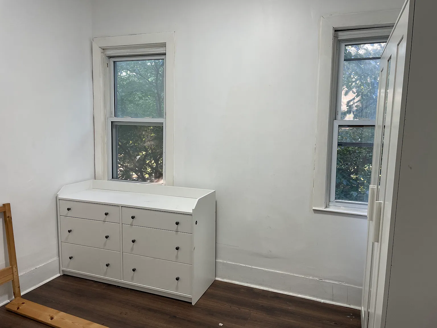 4 bed, 1260 sqft, $1,100 — Photo 3