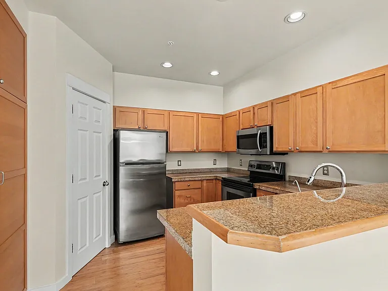 3500 E Lake Sammamish Pkwy SE #2-103 — Photo 8