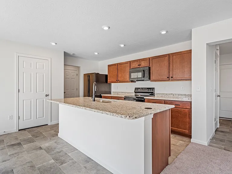 Quail Hollow Dr — Photo 18