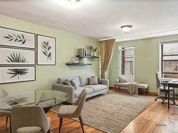 6530 108th St APT 2D, Forest Hills, NY 11375