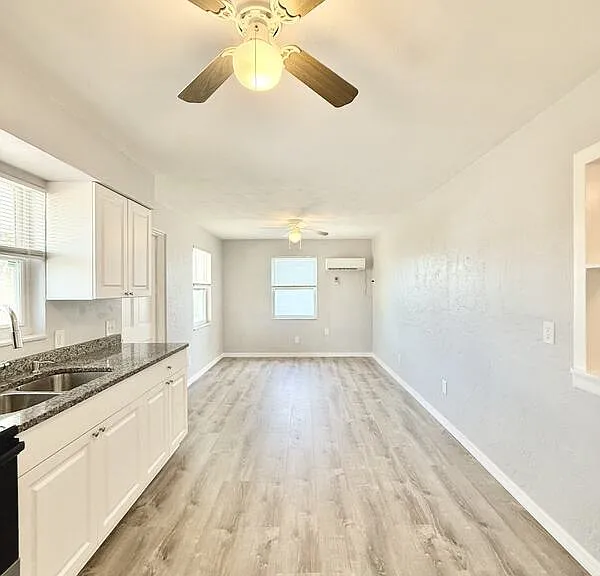 4091 58th Ave N #F — Photo 10