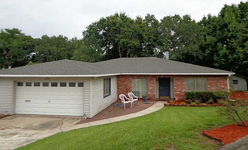 1st image of 654 Woodhill Dr