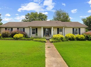 2210 Finley Dr, Florence, AL 35630